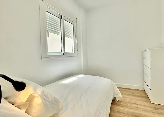 Seashell Serene Escape Apartment *