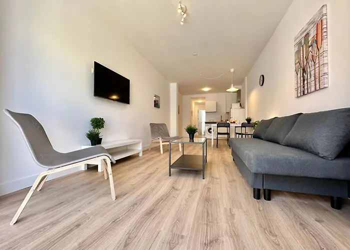 Apartment Seashell Serene Escape *